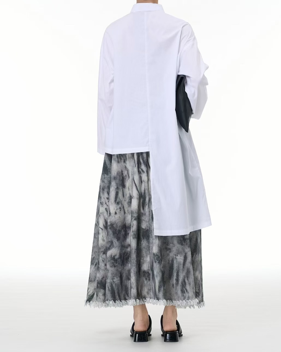 Asymmetric Hemline Long Sleeves Cotton Shirt
