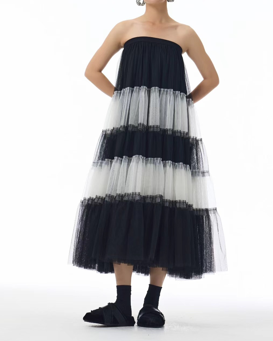 Black and White Two Ways Dress/Long Skirt