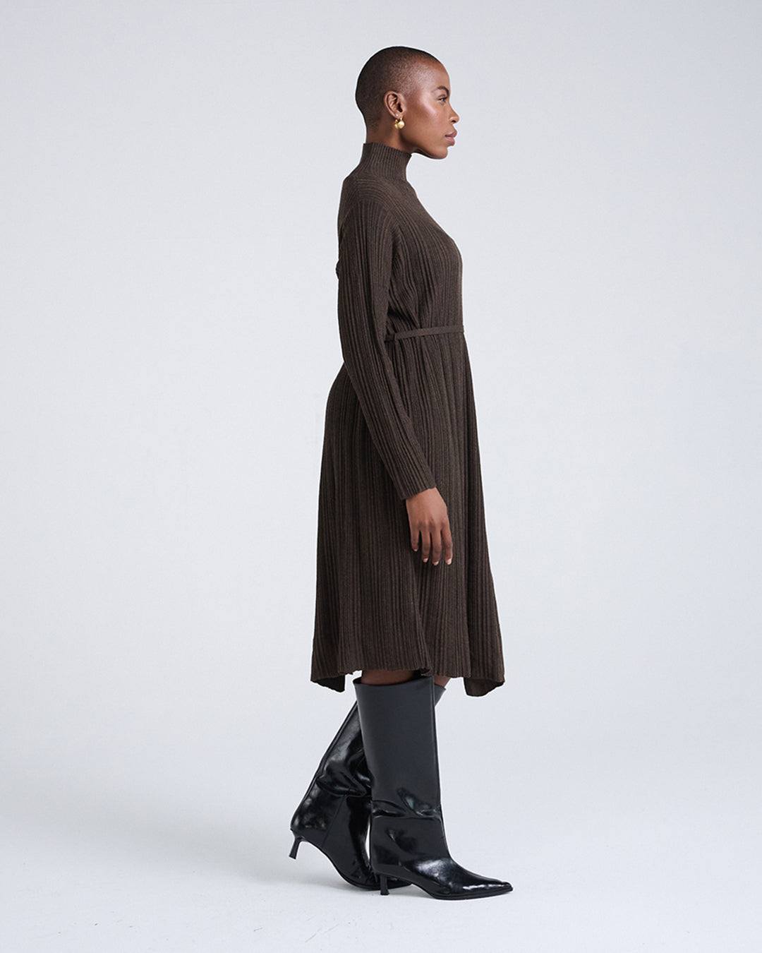 Wool Blend Wide Rib Knit Long Sleeve Dress with Belted Waist in Brown