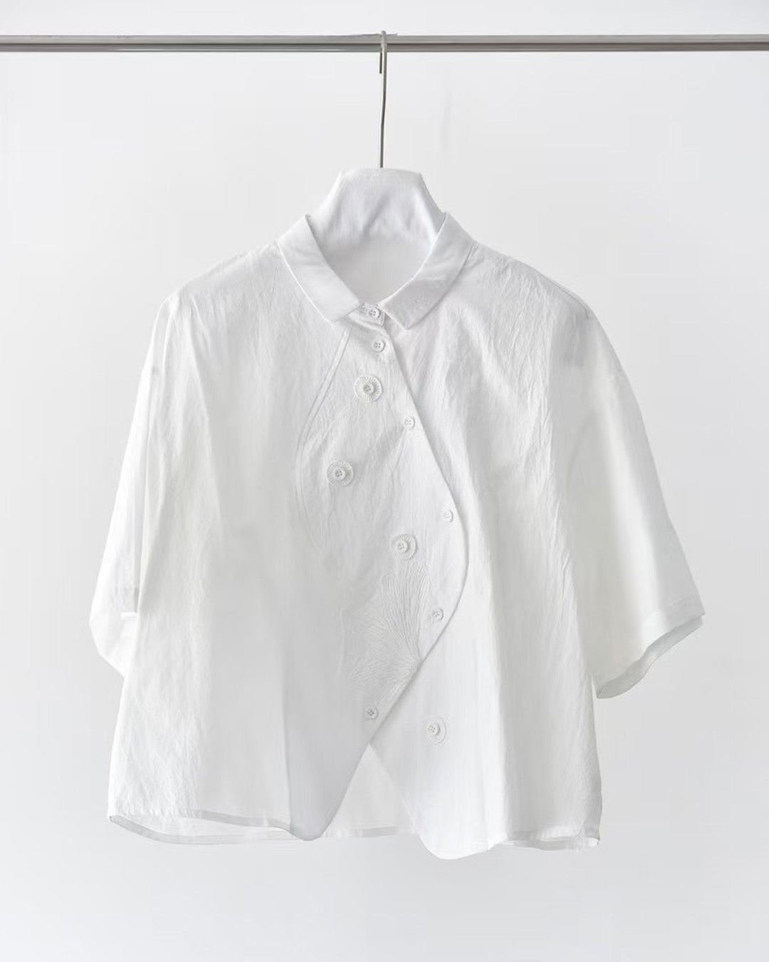 Hand-Appliquéd Shirt with a Scalloped Placket Available in White and Blue