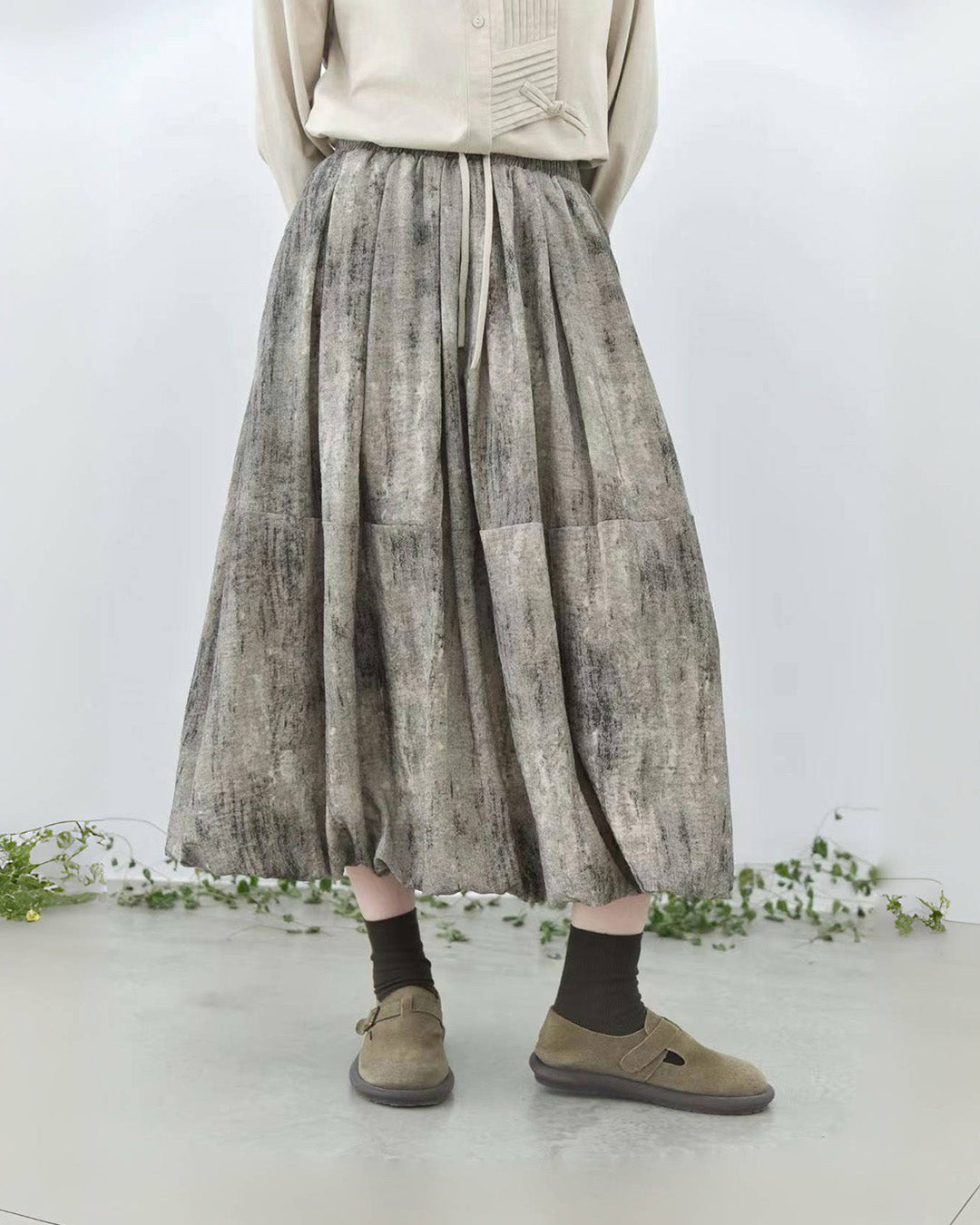 Tie-Dye Artistic Ballon Skirt in Draped Vintage Wash Fabric