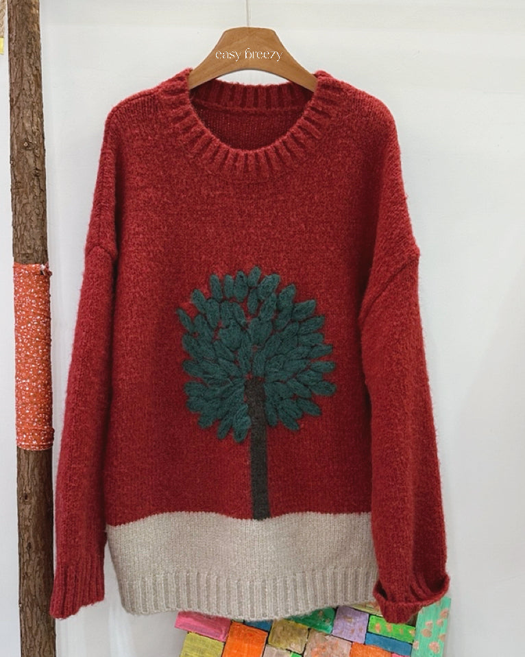 Pullover Sweater with Tree Jersey