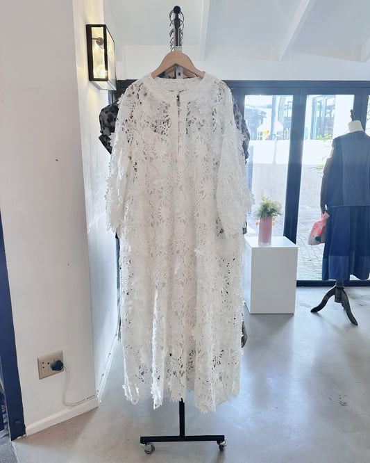Luxury All-Over Floral Lace Loose-Fit Resort Dress