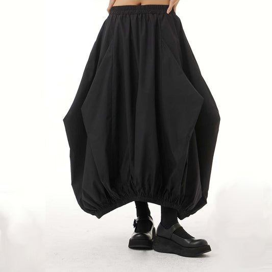 Stylish Lantern Skirt with Pleating in Black