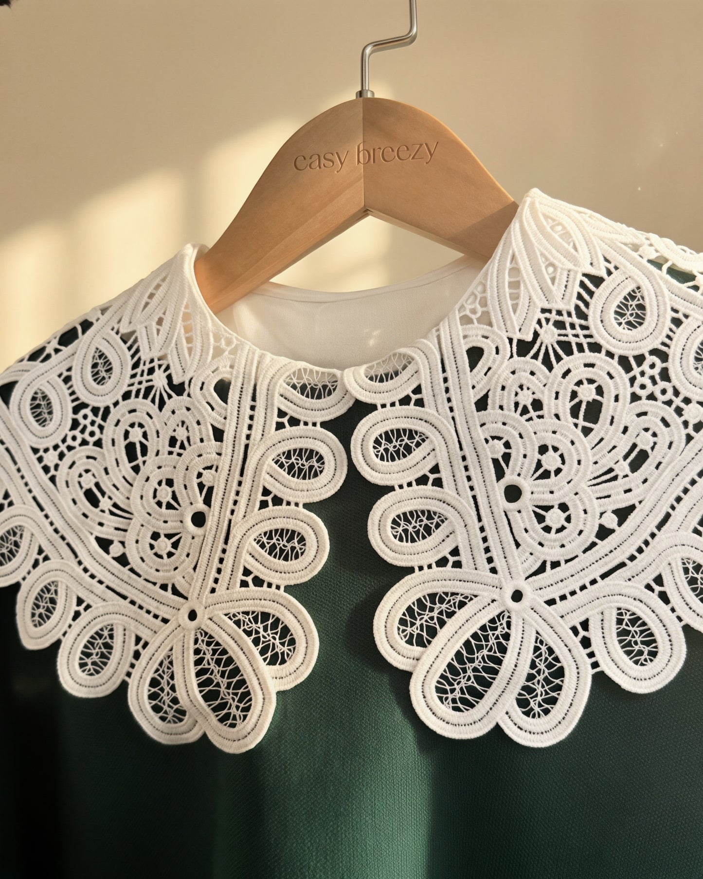 Detachable Collars
