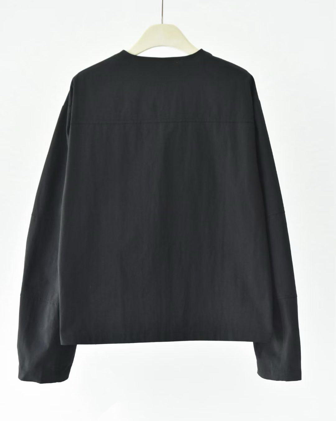 Gradient Colour-Block Embroidered Crew Neck Jacket