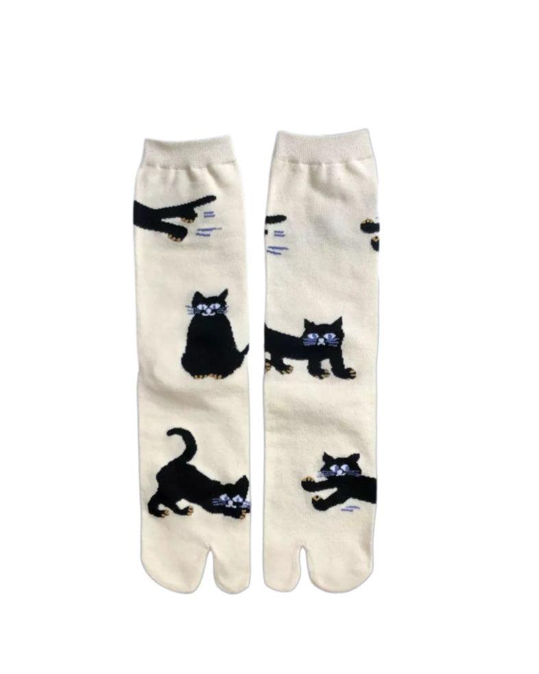 Split-toe socks