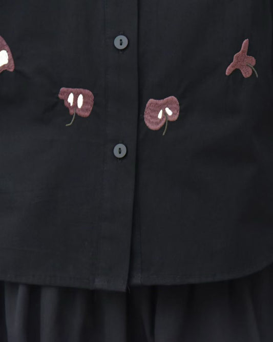 Apple Motif Embroidered Long-Sleeve Shirt