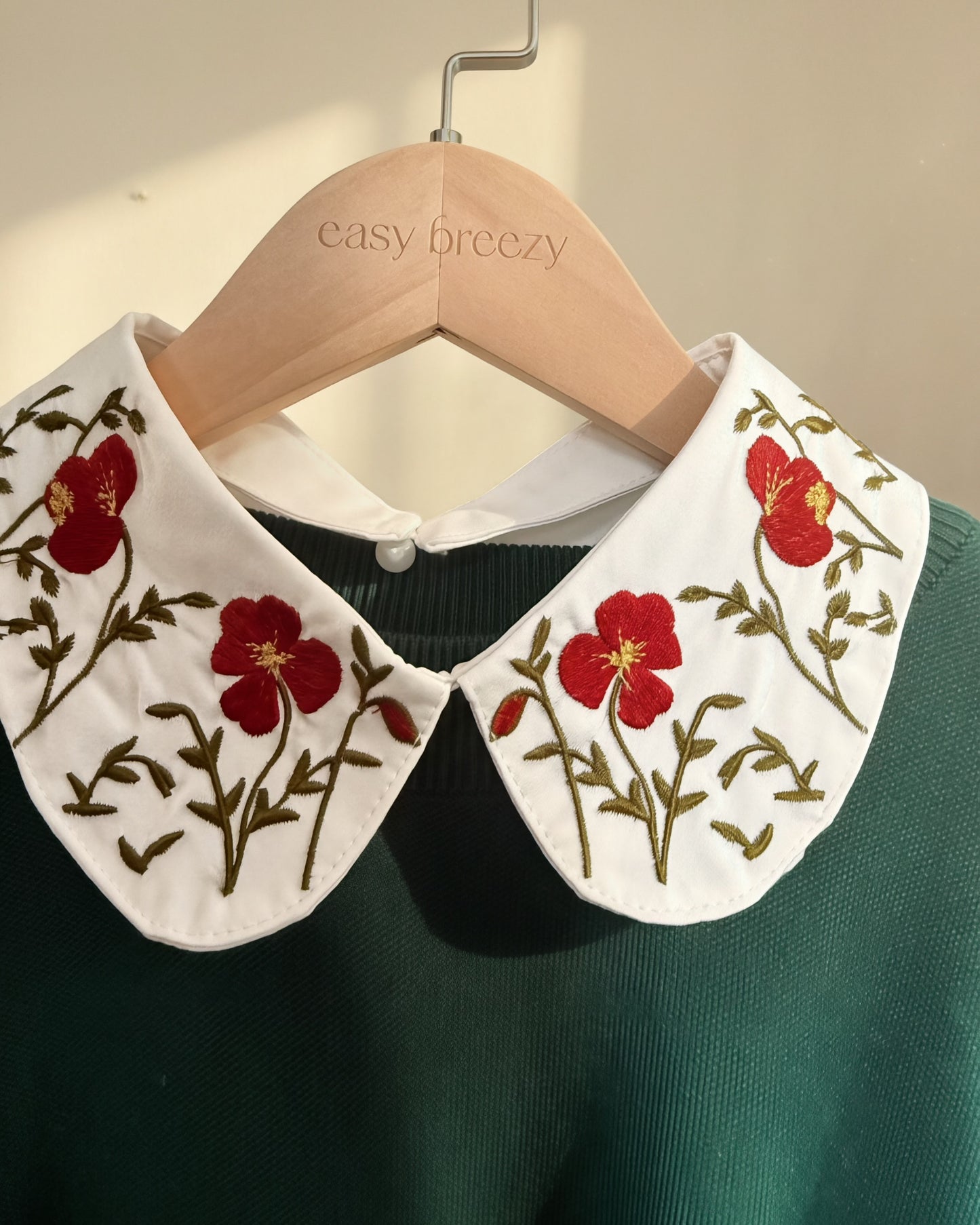 Detachable Collars