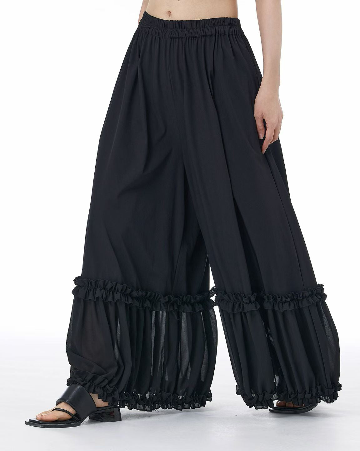 Wrinkle-Resistant Pants with Chiffon Ruffle Details
