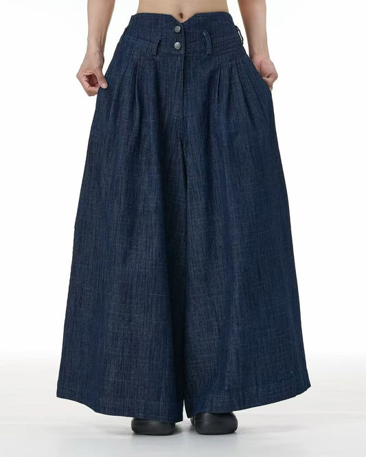 Curved Waist Denim Pants