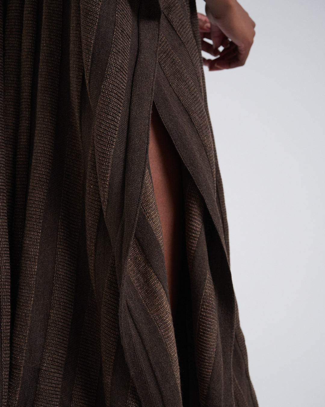 A minimalist piece — with a twist-Wool Blend Buttons Deco Short-sleeves Oversize Dress