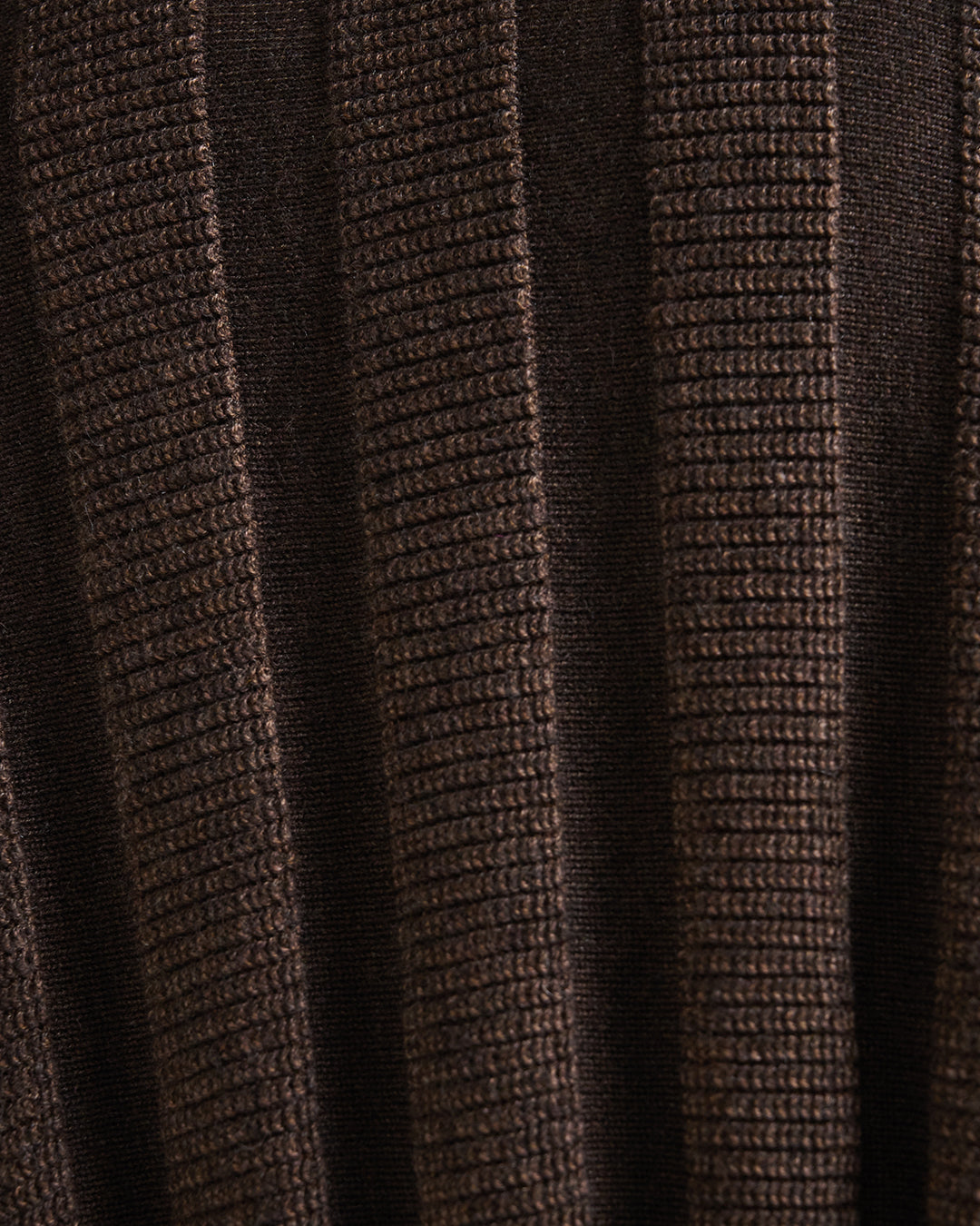 A minimalist piece — with a twist-Wool Blend Buttons Deco Short-sleeves Oversize Dress