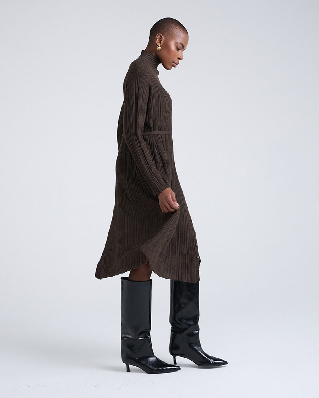 Wool Blend Wide Rib Knit Long Sleeve Dress with Belted Waist in Brown