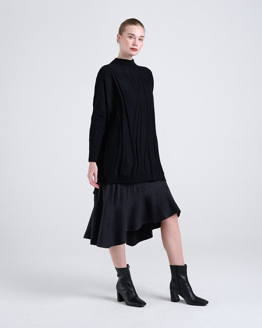 Wool Blend Long Sleeve Knit Top with Vertical Braided Detail