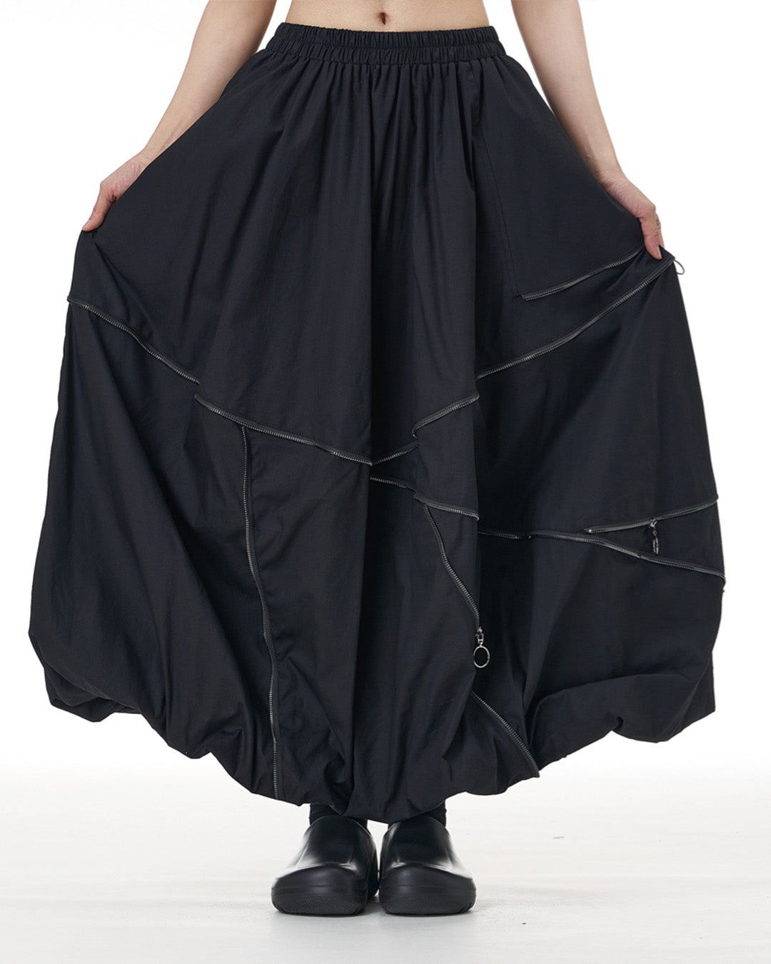 Zipper Detail Designer Skirt