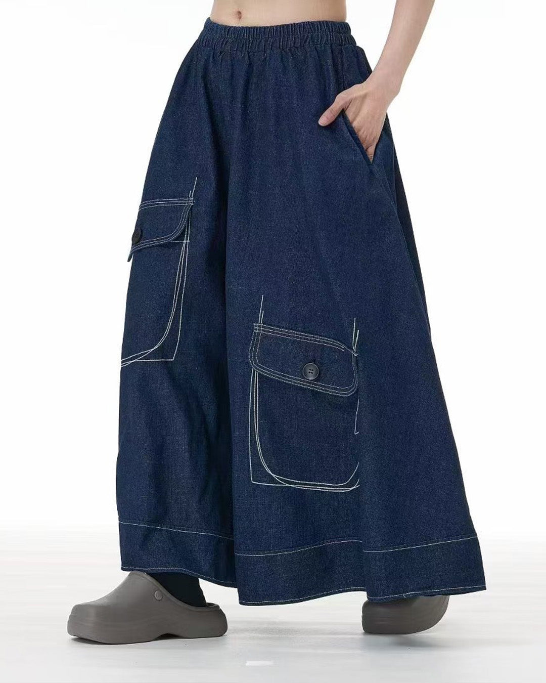 Wide-Leg Denim Pants with Exposed Stitch Pockets