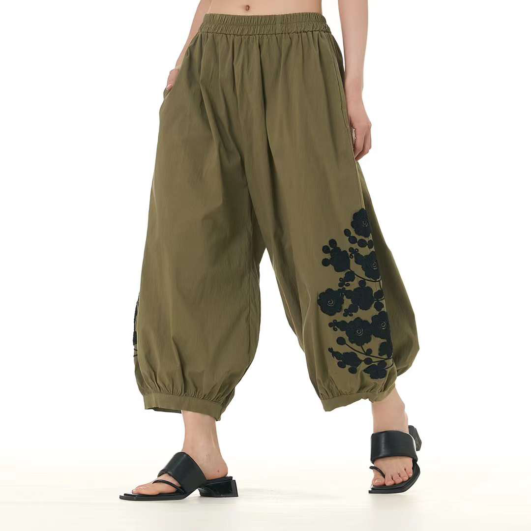 Elegant Embroidered Cropped Hemp Pants Available in Three Colours