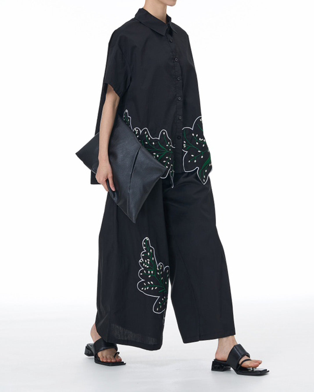 Botanical-Embroidered Cotton Short Sleeves Shirt