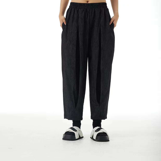 Pre-Order Wood Texture Pleated Pants Available in Two Colours