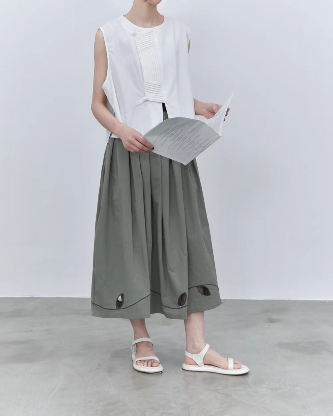 Accordion-Pleat Panel Vest