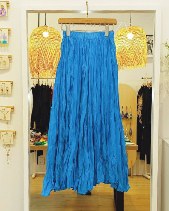 Flowing Draping Pleated Fabric Long  Skirt