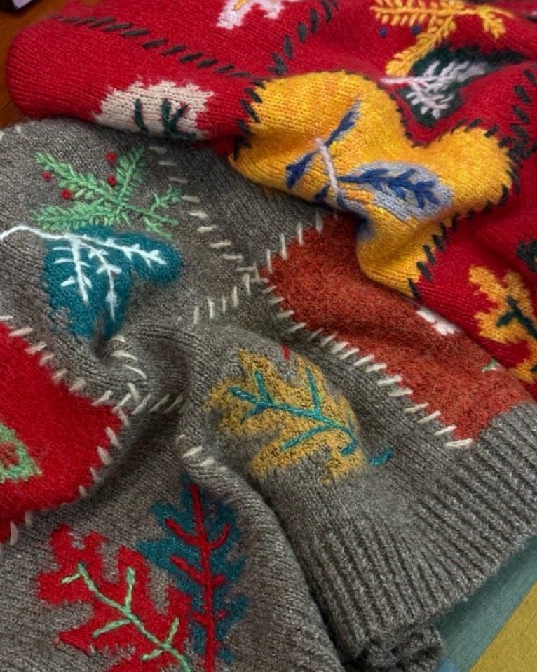 Hand-Embroidered Leaf Motif Knit Oversize Jersey