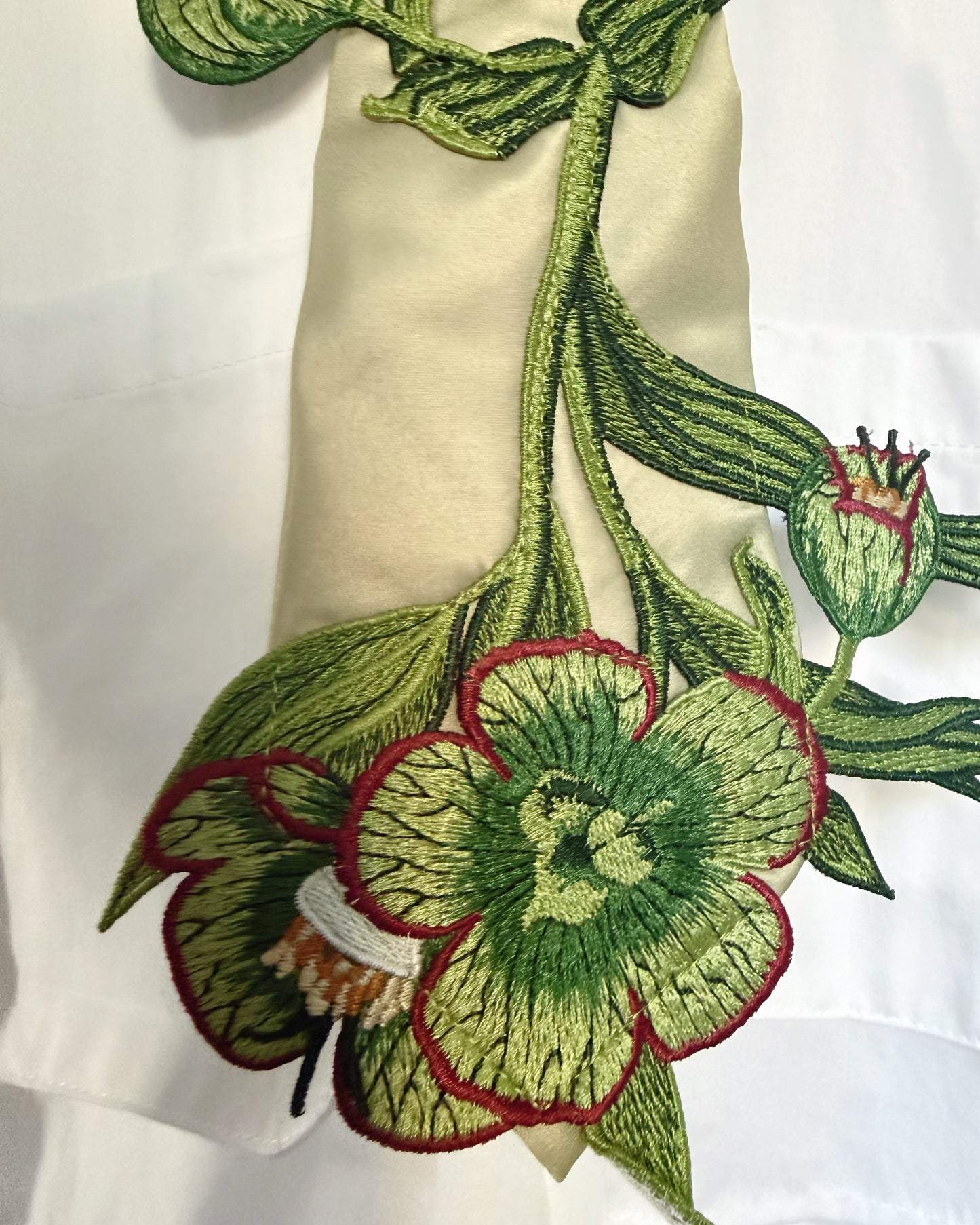 Exquisitely Embroidered Adjustable Tie
