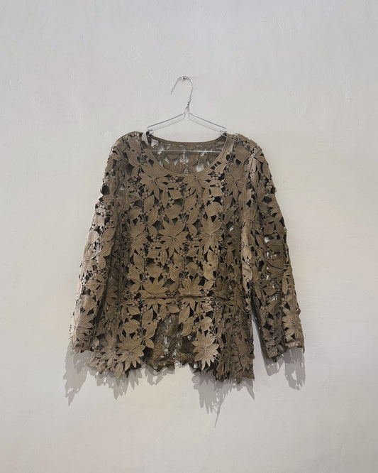 Maple Leaf Embroidered Lace Top