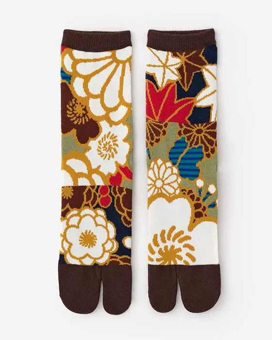 Split-toe socks