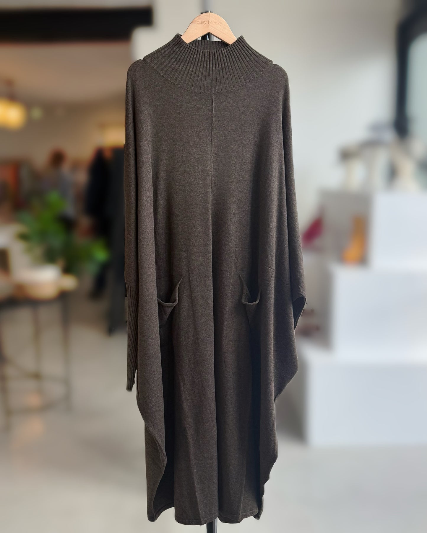 Wool-Cashmere Blend Two Pockets Oversize Knit Long Sleeves Dress