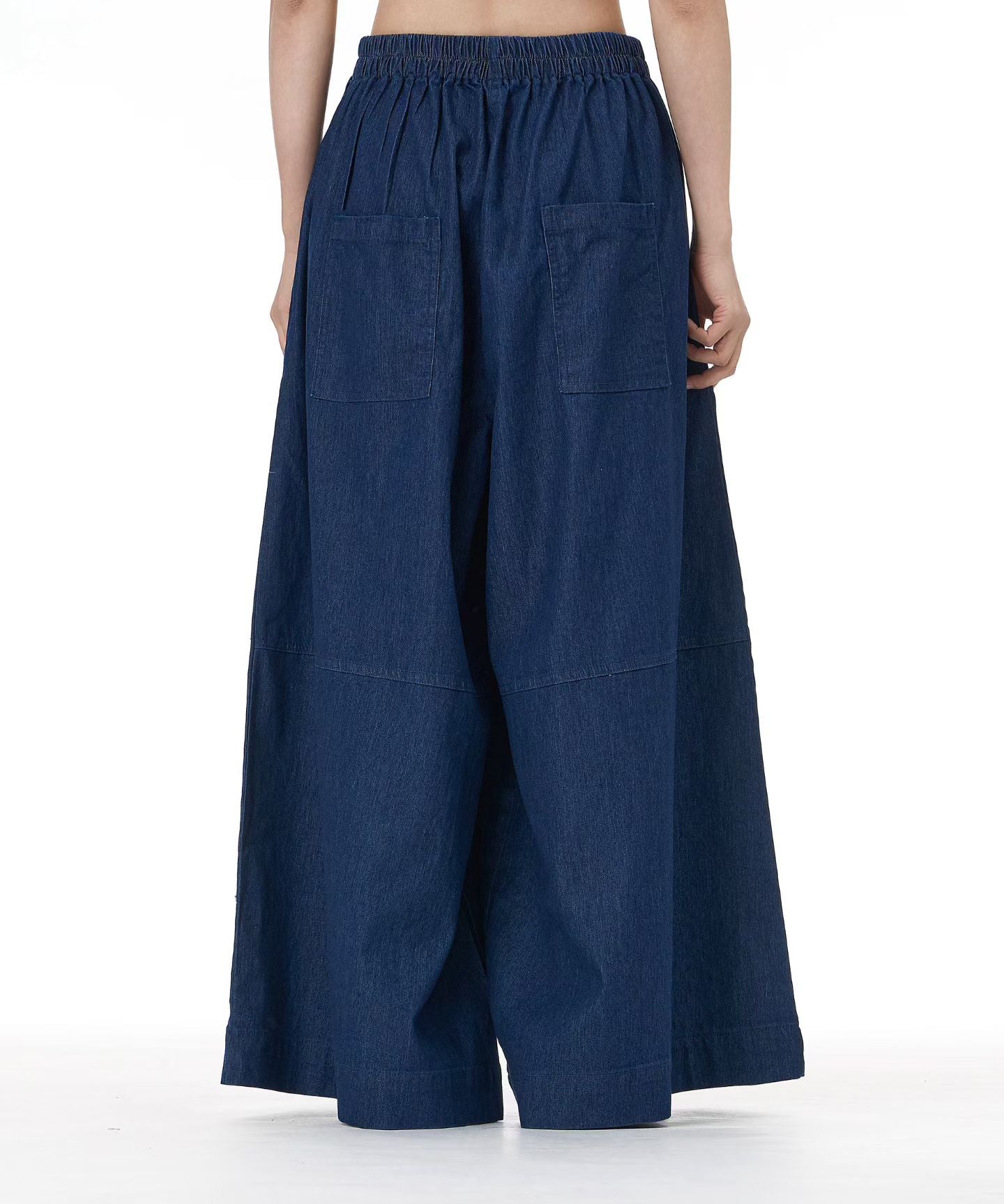 Curved Waist Denim Pants